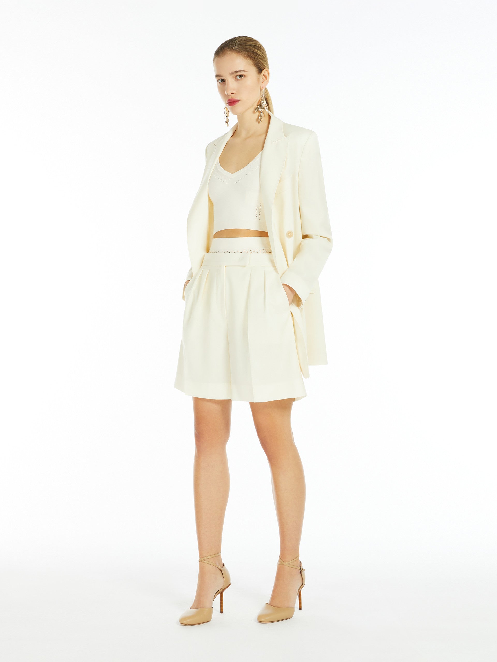 Short in tela di lana